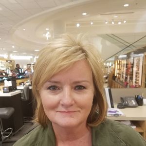 Meet your Posher, Lissa